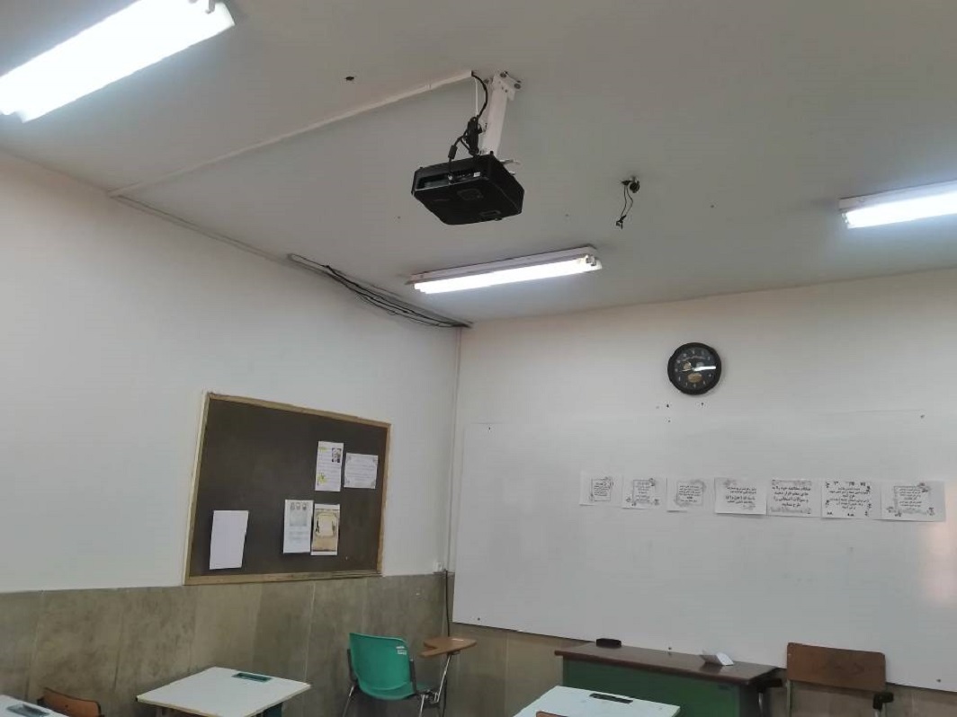 هنرستان فنی دختران